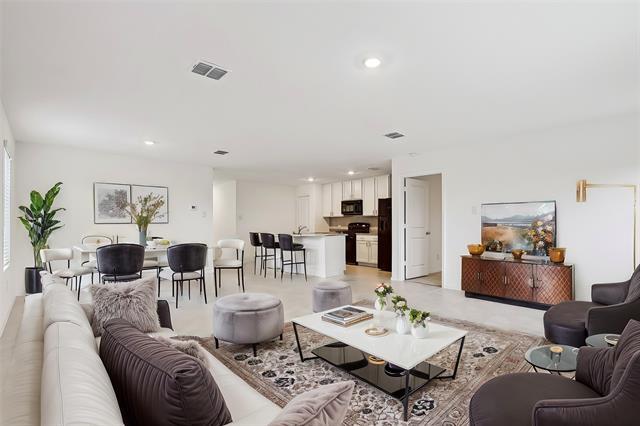 2812 Ozark Cir in Little Elm, TX - Building Photo