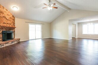 6419 Twin Spruce Ct in Arlington, TX - Building Photo - Building Photo