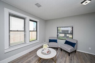 1507 Laird St in Houston, TX - Building Photo