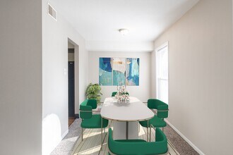 Bridgepointe Crossing in Jeffersonville, IN - Foto de edificio - Building Photo