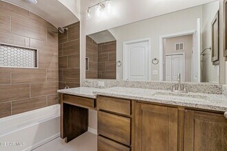 916 Keenland Ave in El Paso, TX - Building Photo - Building Photo