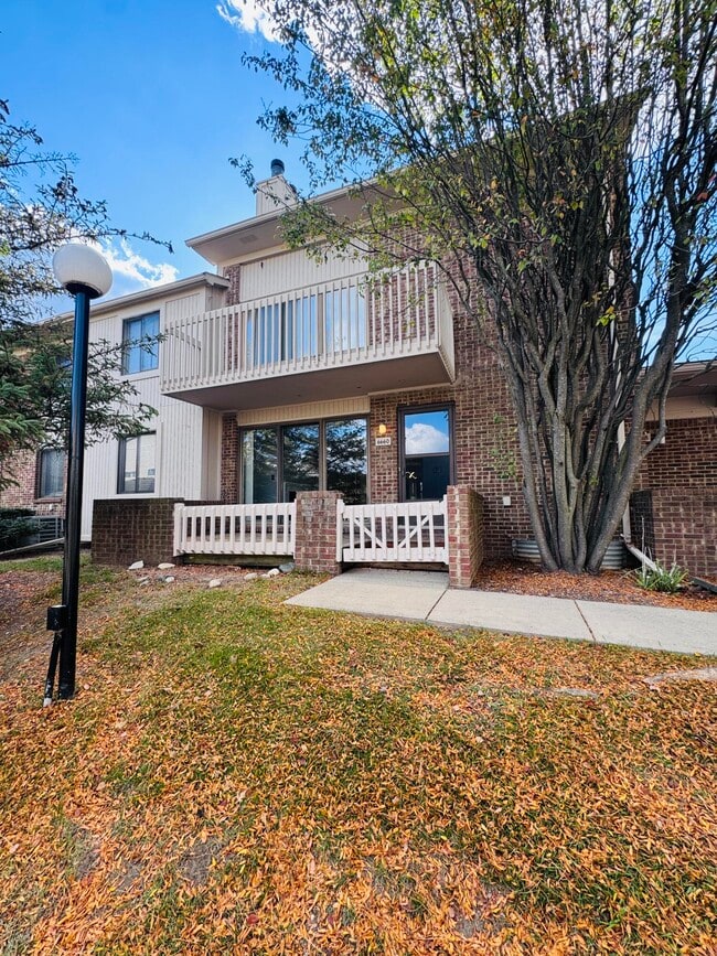 property at 6660 Maple Lakes Dr