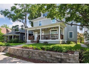 3023 Dupont Ave S in Minneapolis, MN - Building Photo - Building Photo