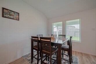 5703 Knox Lndg Dr in Rosenberg, TX - Building Photo - Building Photo