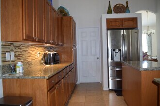 4626 SW Vahalla St in Port St. Lucie, FL - Building Photo - Building Photo