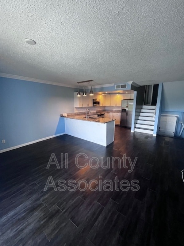 200 Meres Blvd in Tarpon Springs, FL - Building Photo - Building Photo