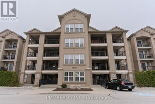 1370 Main St E in Milton, ON - Building Photo