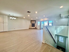 5011 River Ave in Newport Beach, CA - Building Photo - Building Photo