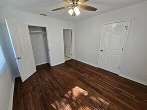 1734 39th St S in St. Petersburg, FL - Building Photo - Building Photo