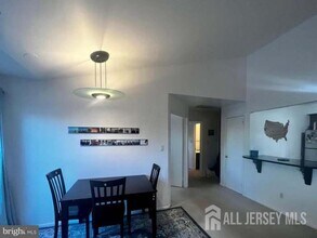 119 Commonwealth Ct in Princeton, NJ - Building Photo - Building Photo