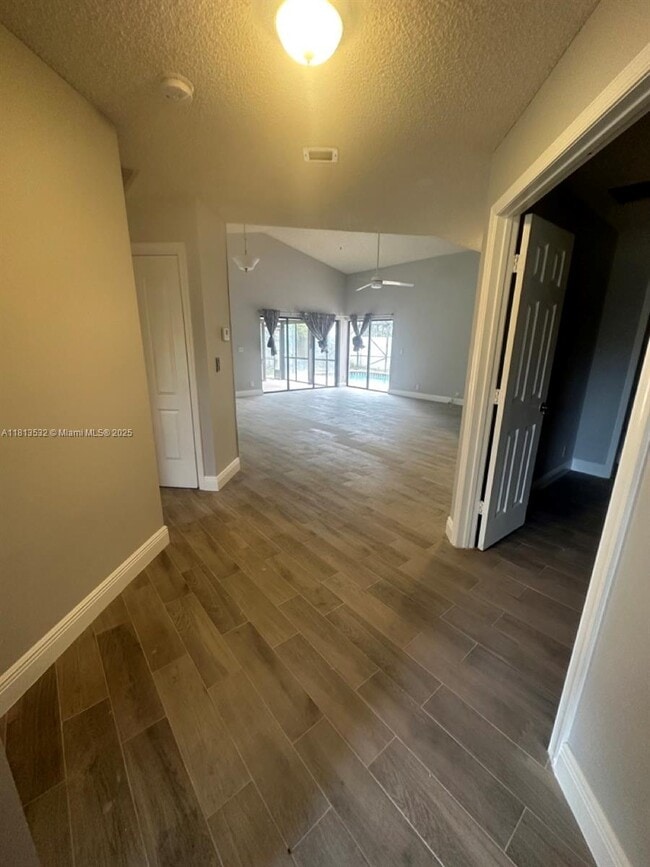 21615 Villa Nova Dr in Boca Raton, FL - Building Photo - Building Photo