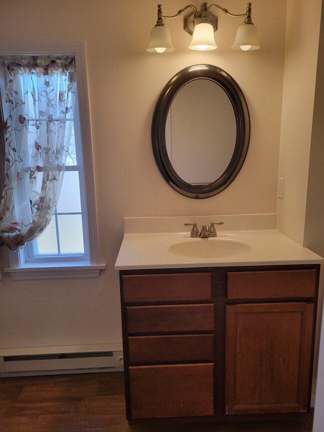 10 W Way Dr in Washington, MO - Foto de edificio - Building Photo