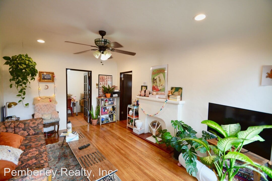 4637 Park Blvd in San Diego, CA - Building Photo