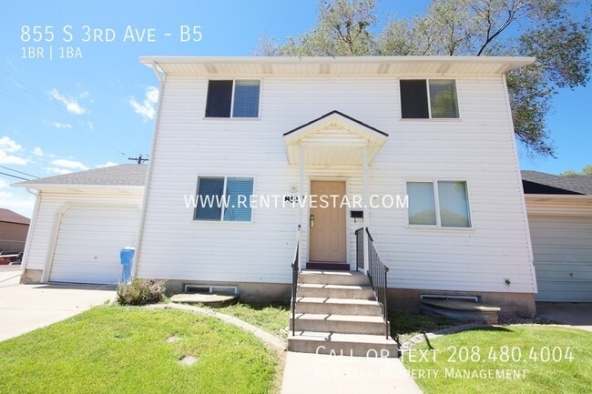 property at 855 S 3rd Ave