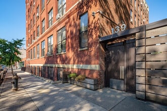 139 Emerson Pl in Brooklyn, NY - Building Photo - Building Photo