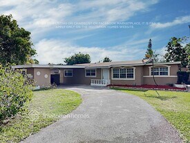 3660 SW 2nd St in Fort Lauderdale, FL - Building Photo