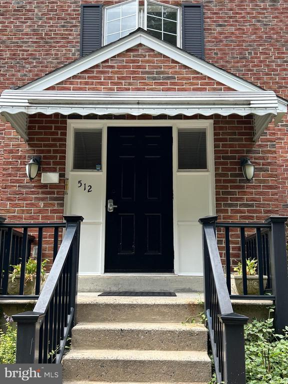 property at 512 Stidman Dr