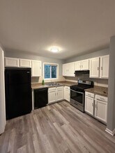 1481 Andover Dr in Aurora, IL - Building Photo - Building Photo
