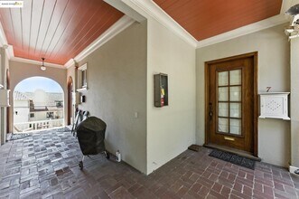 7 Panoramic Way in Berkeley, CA - Building Photo - Building Photo