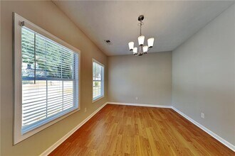 2020 Hunters Trail Dr in Lawrenceville, GA - Building Photo - Building Photo