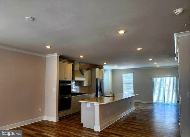 property at 11532 Kirkleigh Dr