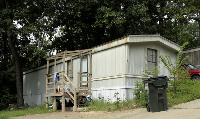 Ozark Hills Mobile Home Park in Arnold, MO - Building Photo - Building Photo