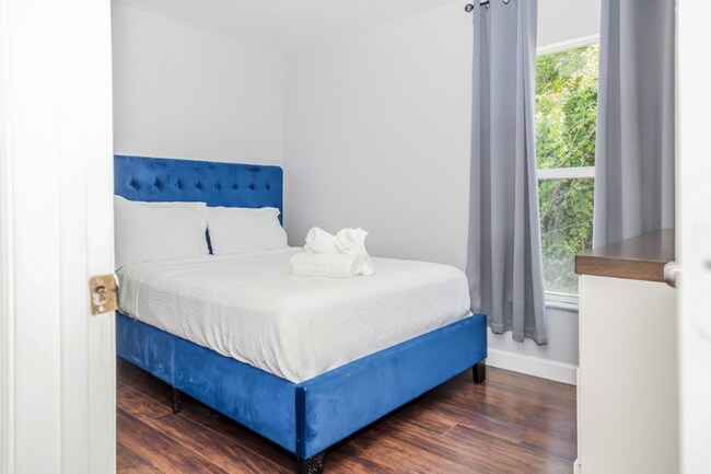 79 Vero Ave in Vero Beach, FL - Building Photo - Building Photo