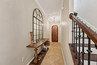 2221 Bahia Vista St in Sarasota, FL - Building Photo - Building Photo