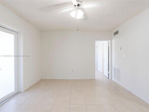 3360 SW 6th St in Miami, FL - Building Photo - Building Photo