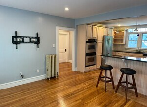 47 Alicia Rd, Unit #2 in Boston, MA - Building Photo - Building Photo