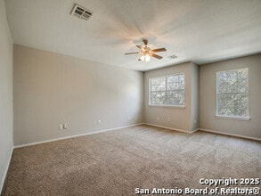 319 Foxglove Path in San Antonio, TX - Building Photo - Building Photo