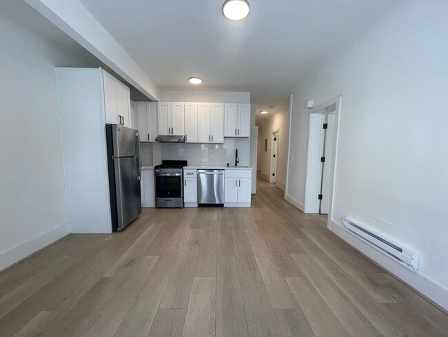 property at 903 Pine St