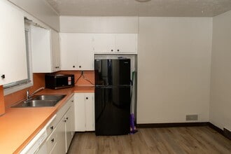 701 E 200 N in Logan, UT - Building Photo - Building Photo