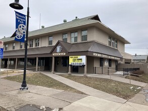 1076-1098 88th Ave W in Duluth, MN - Foto de edificio - Building Photo