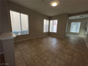 8159 Golden Flowers St in Las Vegas, NV - Building Photo - Building Photo