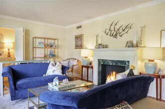 6606 Stichter Ave in Dallas, TX - Building Photo - Building Photo