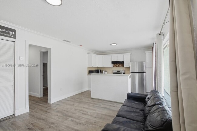 3380 NW 14th St in Miami, FL - Building Photo - Building Photo