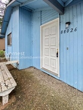 88026 9th St in Veneta, OR - Building Photo - Building Photo
