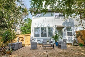 71 Summer Haze Cir in Spring, TX - Building Photo - Building Photo