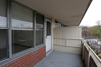 5100 Lebanon Ave in Philadelphia, PA - Building Photo - Building Photo