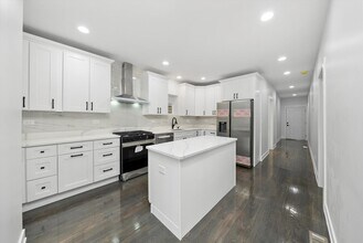 1010 S Mason Ave in Chicago, IL - Building Photo - Building Photo