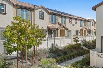 24131 Tuscany Ave in Murrieta, CA - Building Photo - Building Photo