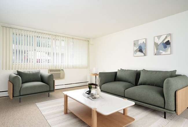 1776 St. Clair Ave in St. Paul, MN - Building Photo - Building Photo