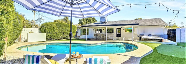 1446 N McAllister Ave in Tempe, AZ - Foto de edificio - Building Photo