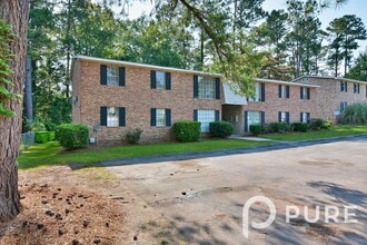 2915 Chatsworth Rd in Columbia, SC - Building Photo - Building Photo