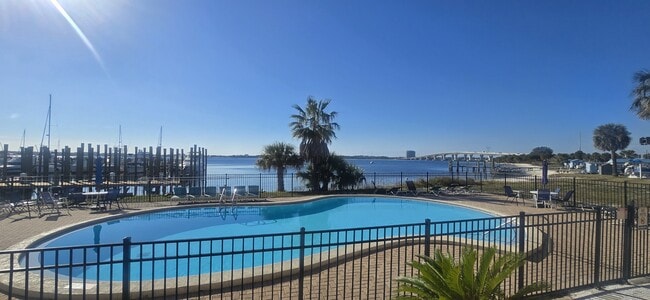 5505 Sun Harbor Rd in Panama City, FL - Building Photo - Building Photo