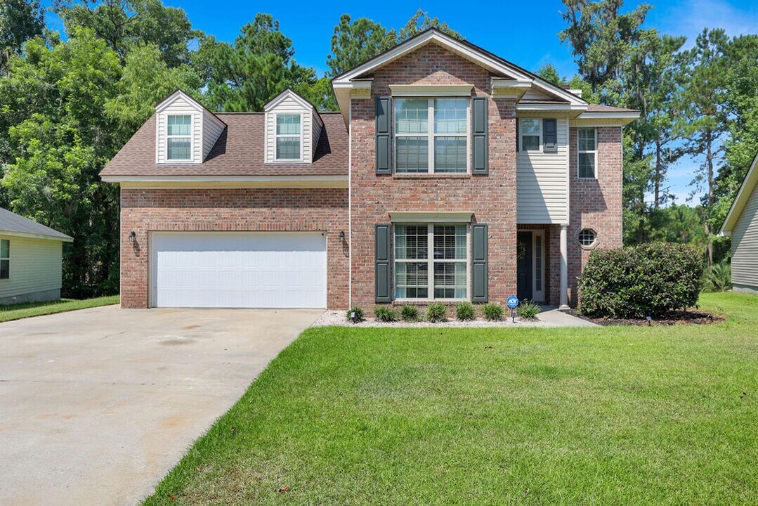 144 Parkview Rd in Savannah, GA - Building Photo