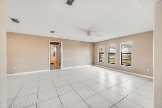 115 Angelo Rd SE, Unit 082 in Palm Bay, FL - Building Photo - Building Photo