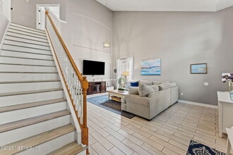 563 Longmill Ln in Orange Park, FL - Building Photo - Building Photo