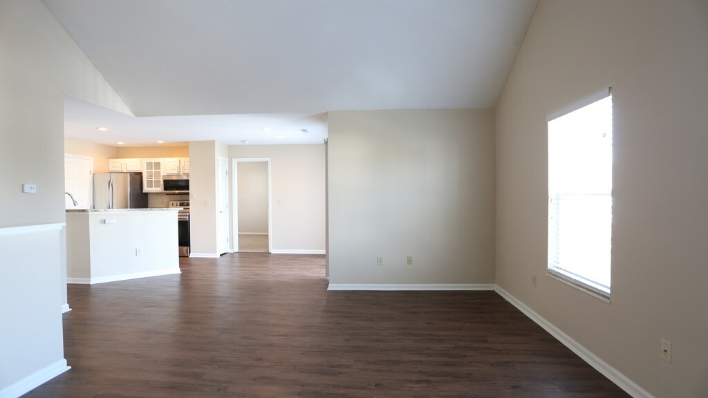 The Pines at Tuttle Crossing Apartments in Dublin, OH